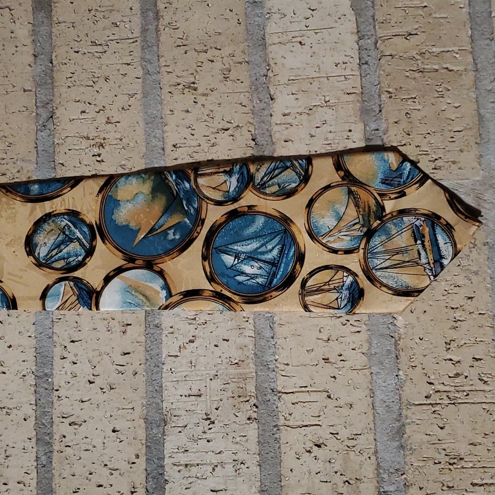 Hunt Club Gold Necktie with Portal Views of Ships